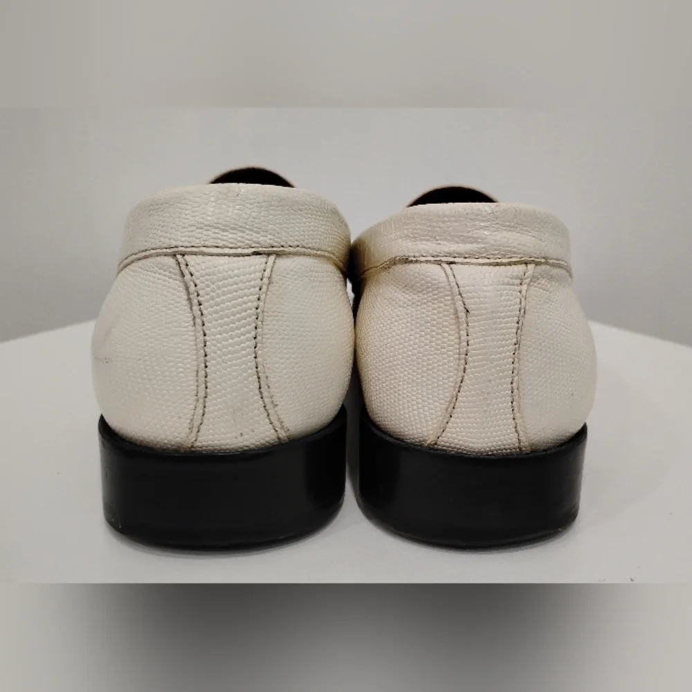 SANDRO PARIS PEBBLED WHITE LOAFERS